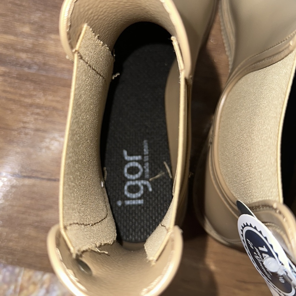 Igor | Round Toe Plain Beige Block Heels PVC Clothing Women’s Rain Boots - Picture 7 of 13